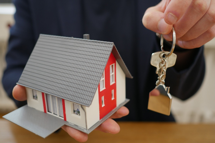 Alquilar una casa: cómo evitar las trampas y mantener el presupuesto bajo control